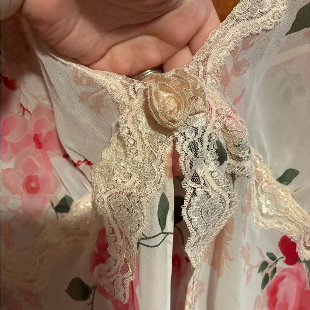 SECRET TREASURES Red Rose Floral Lace Chemise Womens Size Large - Picture 2 of 8